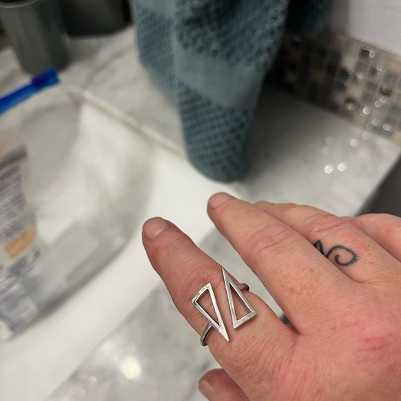 Turquoise Jewelry; Tiffany’s stirling silver eternity necklace pendant; etc - Picture 13 of 16